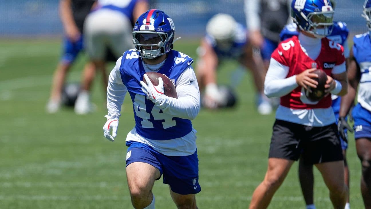 Fantasy football buzz: Does the returning Cam Skattebo have a top-10 ceiling?